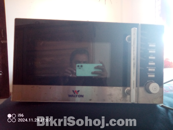 Walton microwave oven